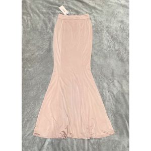 NWT House of CB Blush Pink Mermaid Skirt
